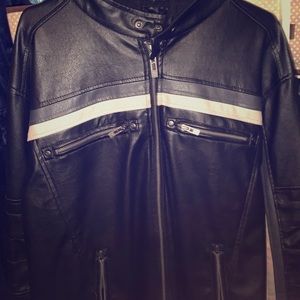 Men’s genuine leather jacket